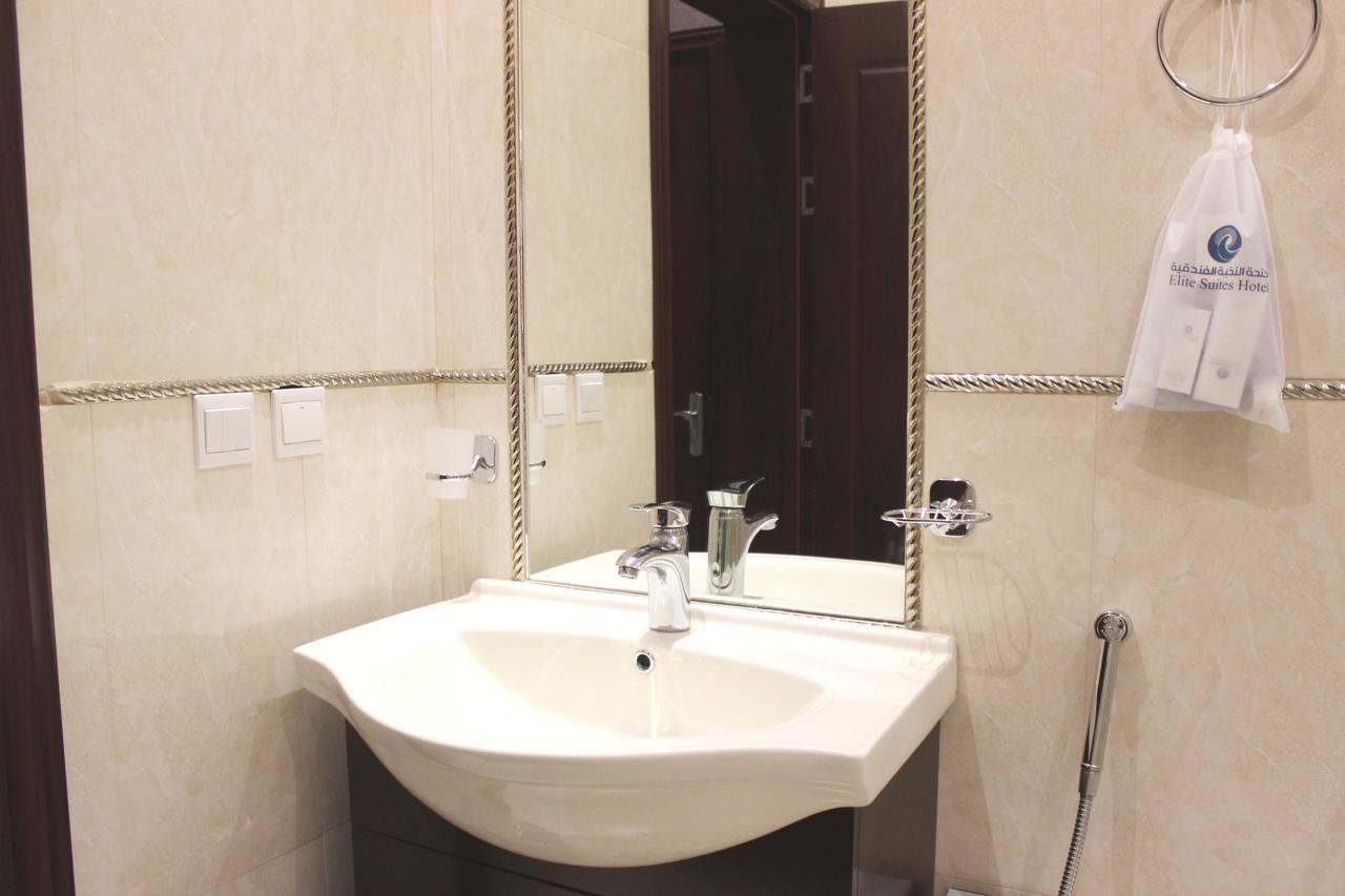 Elite Suites Hotel - Almalqa Рияд Екстериор снимка